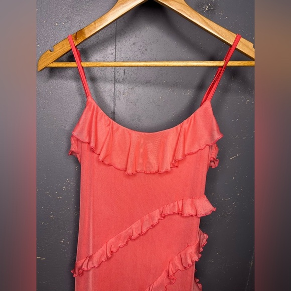 Princess Polly Valerian Frill Maxi Dress (8) - Picture 6 of 9